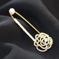 Trâm, Ghim Cài Kim Băng HimHip Hoa Hồng Vàng Xoắn Sang Trọng HKCC Đính Phale 5.5cm