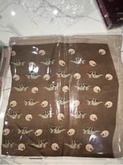Set quà tặng khăn lụa vuông 70 kèm cài khăn