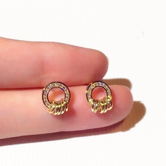 Khuyên Tai Nụ HimHip Dáng Tròn Vòng Tròn Nhỏ Thanh Lịch HKCC Đính Phale 0.8x1cm