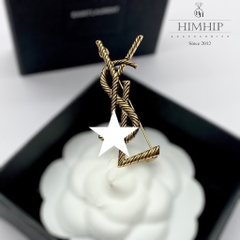 Trâm, Ghim Cài Áo HimHip Hình Chữ YSL Sang Trọng HKCC 3*7cm