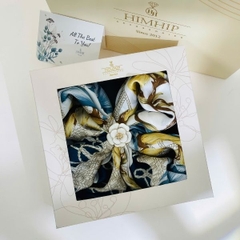 Set Quà 20/10 HimHip Khăn Lụa 70x70cm & Cài Khăn Kèm Túi Hộp Thiệp - 1394