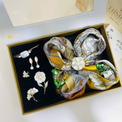 Set Quà HimHip Khăn Lụa Cao Cấp 65*65cm & Cài Khăn, Cài Áo, Khuyên Tai, Kẹp Mái Kèm Túi Hộp Thiệp - 1292