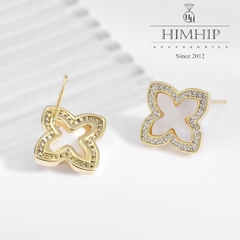 Khuyên Tai Nụ HimHip Cỏ 4 Lá May Mắn HKCC Đính Phale, Khảm Trai 1.5x1.5cm