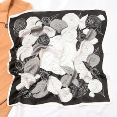 Set Quà HimHip Khăn Lụa Vuông 70x70cm & Cài Khăn, Cài Áo, Khuyên Tai Kèm Túi Hộp Thiệp - 606