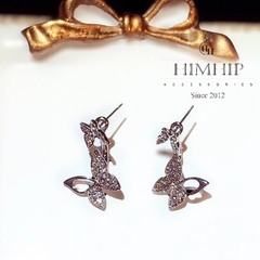 Khuyên Tai Ngắn HimHip Đôi Bướm Trắng Nhẹ Nhàng HKCC Đính Phale 2.5x1.5cm