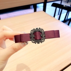Kẹp Bật HimHip Nơ Vải Phối Mặt Đá Sang Trọng 1.5x10cm