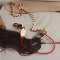 Lắc chân (tay) titan phối dây đỏ đính sao may mắn 20+5cm