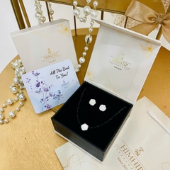 [Thiết kế] Set HimHip Choker Phale Đen 2ly & Khuyên Nụ Hoa Hồng Khảm Trai
