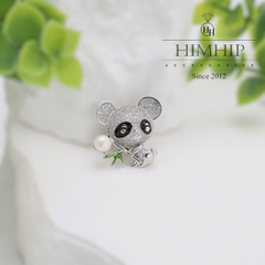 Pin Cài Áo HimHip Gấu Trúc Ôm Cây Tre Đáng Yêu HKCC Mix Trai 2*2cm