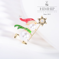 [Noel] Trâm, Ghim Cài Áo HimHip Hình Người Tuyết Cầm Cây Quyền Trượng Đáng Yêu HKCC Mix Trai 3*4cm