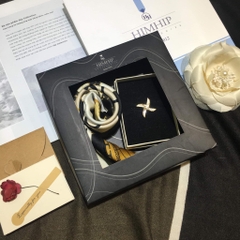 Set Quà Tặng Khăn Lụa Vuông Khổ 50 Kèm Cài Áo - 11 (giá đã bao gồm túi hộp, không kèm thiệp)