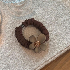 Dây Buộc Tóc HimHip Vải Nhún Charm Hoa 5 Cánh Đá Phale Thanh Lịch 4cm