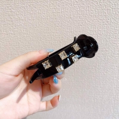 Kẹp Càng Cua Đính Đá Phale Vuông Sang Trọng 2.5*8cm
