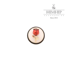 Pin Cài Áo HimHip Vòng Tròn Trắng Mặt Hoa Hồng Đỏ Sang Trọng HKCC Mix Trai