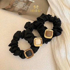Dây Buộc Tóc HimHip Vải Nhún Charm Vuông Viền HKCC 2.2cm