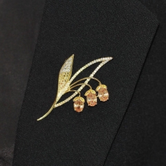 Set Quà Tặng Khăn Lụa Vuông Khổ 70 Kèm Cài Áo - 89 (giá đã bao gồm túi hộp, không kèm thiệp)