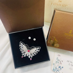 Set Quà 8/3 HimHip Khuyên Tai & Cài Áo Kèm Túi Hộp Thiệp - 261