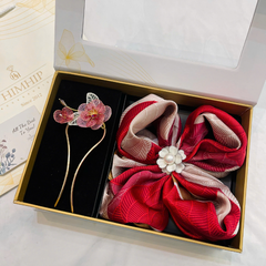 Set Quà HimHip Khăn Lụa Vuông 70x70cm & Cài Khăn, Trâm Cài Tóc Kèm Túi Hộp Thiệp - 639