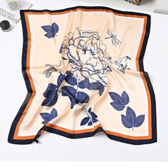 Set Quà HimHip 20/11 Khăn Lụa Vuông 70*70cm & Cài Áo Kèm Túi Hộp Thiệp - 1129