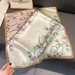 Set Quà Valentine HimHip Khăn Lụa Vuông Cao Cấp 53x53cm & Kẹp Bấm Kèm Túi Hộp Thiệp - 127