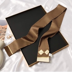 Set Quà 8/3 HimHip Khăn Lụa Tuban 8*120cm, Cài Khăn & Khuyên Tai Kèm Túi Hộp Thiệp - 388
