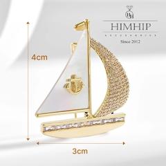 Trâm, Ghim Cài Áo HimHip Nam Nữ Thuyền Buồm Charm Mỏ Neo Sang Trọng HKCC Đính Phale 3*4cm