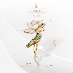 Trâm, Ghim Cài Áo HimHip Hoa Sen Duyên Dáng HKCC Đính Trai 6*3cm HPBD