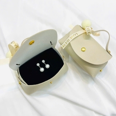 Set Quà Valentine 8/3 HimHip Khuyên Tai Kèm Túi Thiệp - 211