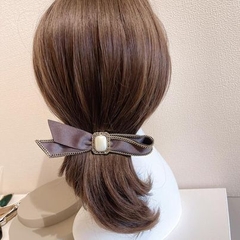 Kẹp bật vải viền xích đính trai thanh lịch 2.5*15cm