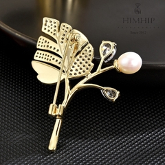 Trâm, Ghim Cài Áo HimHip Lá Vàng Thanh Lịch HKCC Mix Trai 3,5*4,5cm