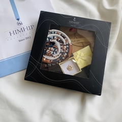 Set Quà Tặng Khăn Lụa Vuông Khổ 70 Kèm Cài Áo - 208 (Combo đã bao gồm túi hộp thiệp)