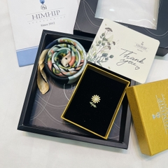 Set Quà Tặng Khăn Lụa Vuông Khổ 53 Kèm Cài Áo - 232 (Combo đã bao gồm túi hộp thiệp)