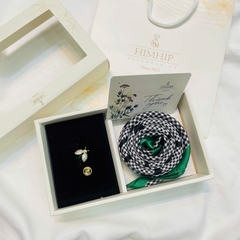 Set Quà Himhip Khăn Lụa Vuông 53x53cm & Cài Áo Kèm Túi Hộp Thiệp  - 45