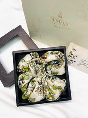 Set Quà HimHip Khăn Lụa Vuông 70x70cm & Cài Khăn Kèm Túi Hộp Thiệp - 384