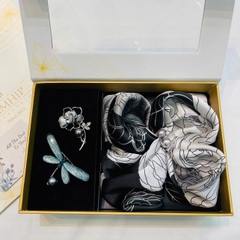 Set Quà HimHip Khăn Lụa Vuông 70x70cm & Cài Khăn, Cài Áo Kèm Túi Hộp Thiệp - 616