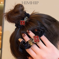 Dây Buộc Tóc HimHip Vải Nhún Charm Hoa Lộc Gắn Đá Phale Sang Trọng 2.3cm