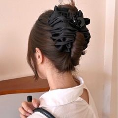 Kẹp Càng Cua HimHip Composite Xếp Vải Nhiều Lớp Thanh Lịch 16 Răng 12.5x8cm