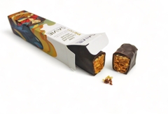 THANH SÔ CÔ LA ĐEN NHÂN PRALINE HẠT PHỈ 30G