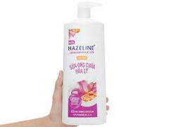 Sữa tắm Hazaline Sữa Ong Chúa Hoa Ly - 995ml