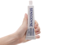 Kem đánh răng Sensodyne Gentle Whitening -100g