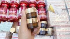 Kem mắt estee lauder