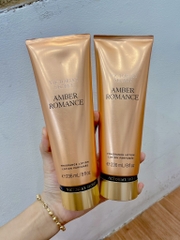 Dưỡng thể Victoria Secret mùi Amber 236ml