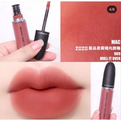 Son kem MAC Powder Kiss Liquid