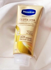 Dưỡng thể Vaseline 10X Gluta-Hya 300ml