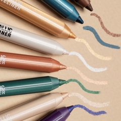 Chì kẻ mắt LA Girl Shockwave