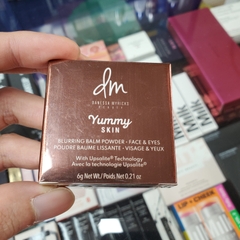 Danessa Myricks Yummy Skin Blurring balm powder