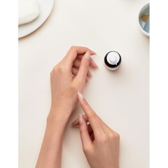 Serum The Ordinary Retinol 0,2 & 0,5% in Squalane đẩy lùi dấu hiệu lão hoá và xoá mờ khuyết điểm trên da