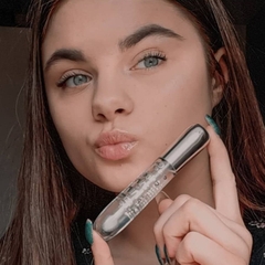 Son bóng không màu trong suốt Essence Extreme Shine Volume lipgloss