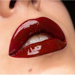 Son kem lì 2 đầu NYX Shine Loud Liquid Lipstick