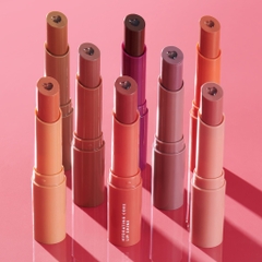 Son dưỡng môi có màu Elf Hydrating Core Lip Shine